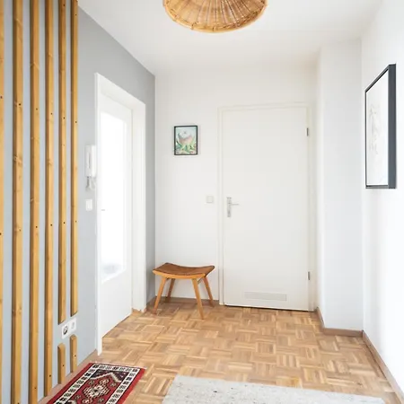 Bright Secret Spot Griesplatz *