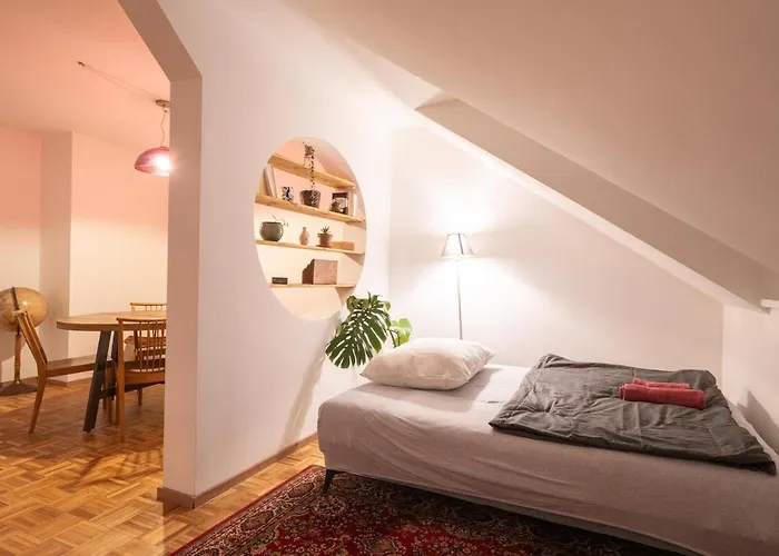 Bright Secret Spot Griesplatz 格拉茨